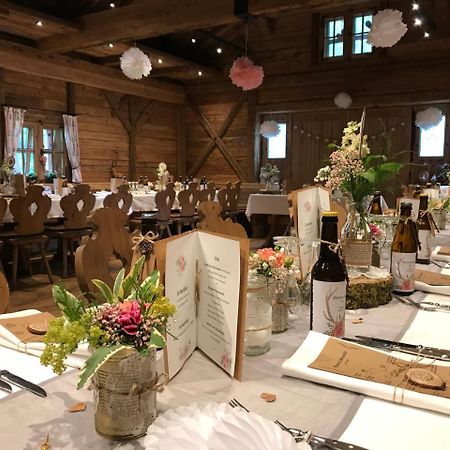 Metzgerei Gasthof Oberhauser - Hotel Zur Post Egling Bagian luar foto